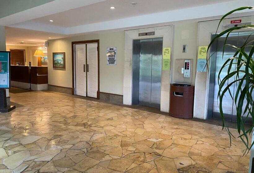 Kurort The Regency Tanjung Tuan Private Unit Homestay Seaview