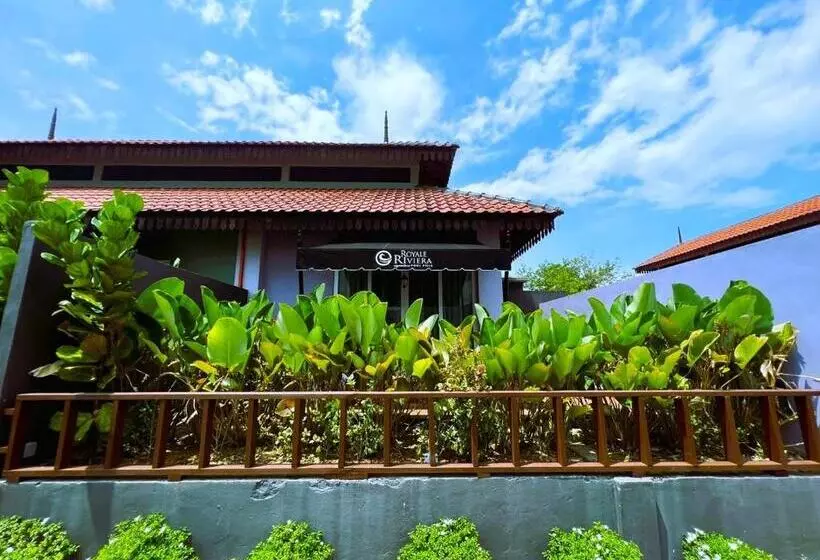 Royale Riviera Resort Private Pool Villas