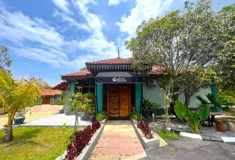 Royale Riviera Resort Private Pool Villas