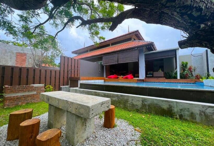 Royale Riviera Resort Private Pool Villas