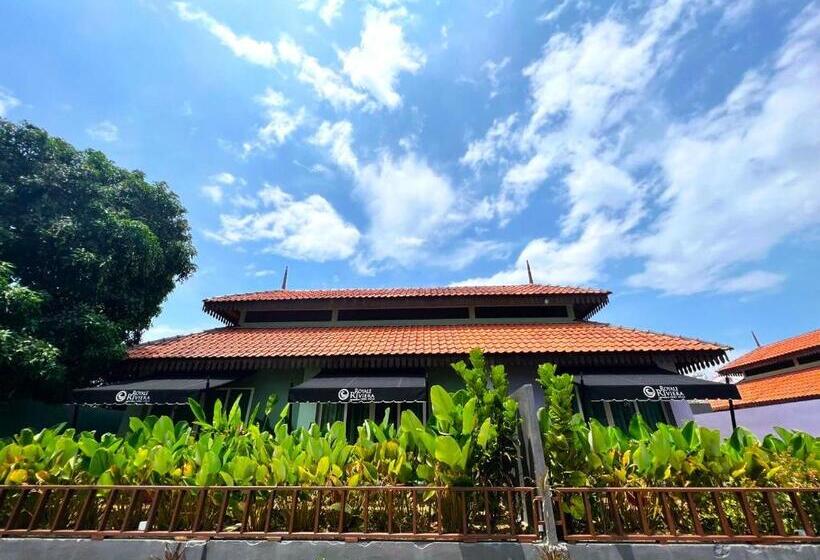 Royale Riviera Resort Private Pool Villas