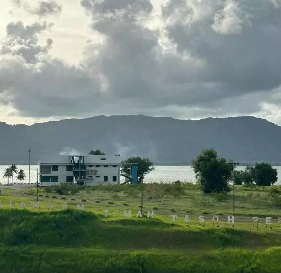 Terinai Tasoh Lake View Resort