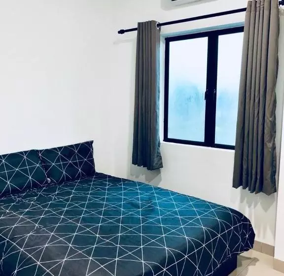 ユースホステル Lunastay