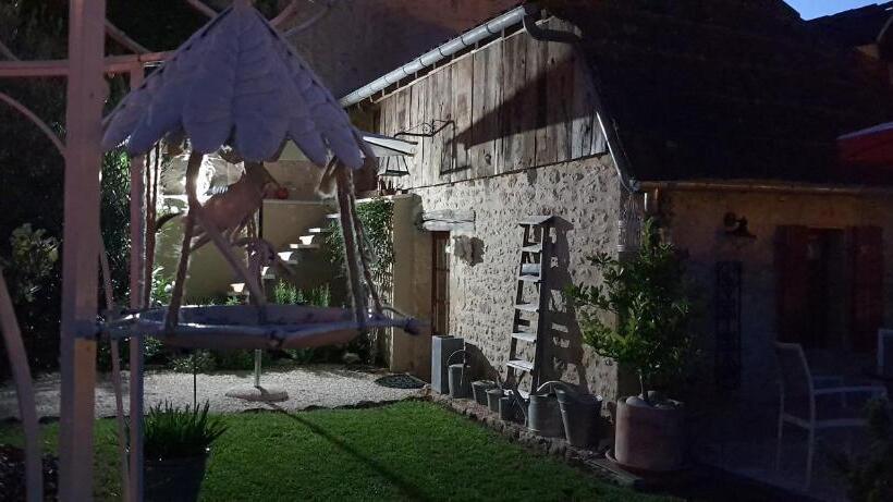 住宿加早餐  Le Mazet  Vue Imprenable