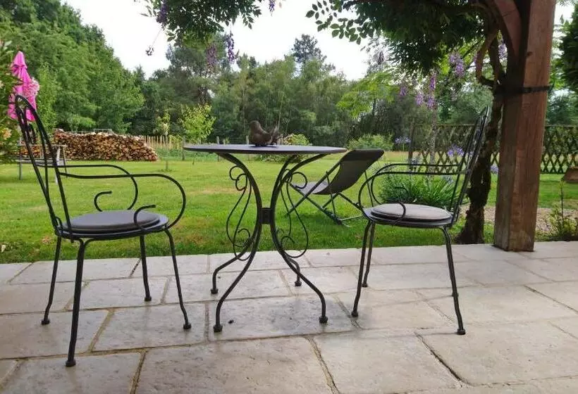 Aamiaismajoitus (B&B) Les Landes De Mauchat