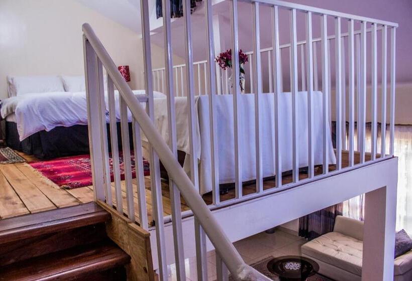 ベッドアンドブレックファースト Riverfront Gardens