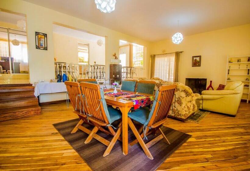 ベッドアンドブレックファースト Riverfront Gardens