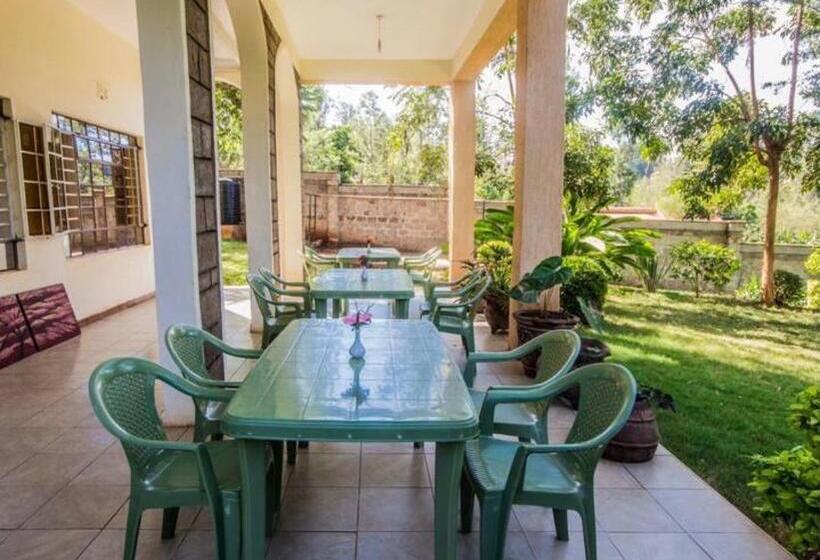 ベッドアンドブレックファースト Riverfront Gardens