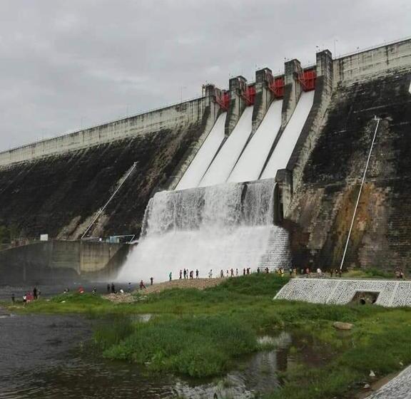 Hotel จักรดาว เมาท์เท่น วิว