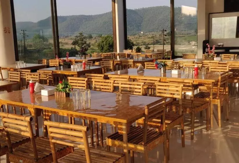 Hotelli Ajanta Green Restaurant And Resort