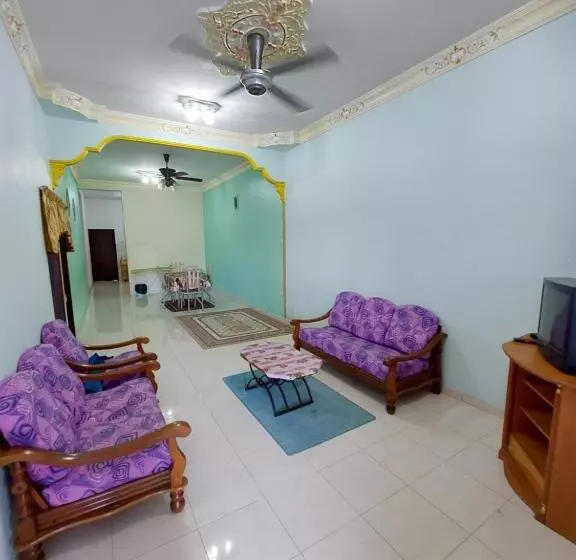 Hotelli Chalet Purnama