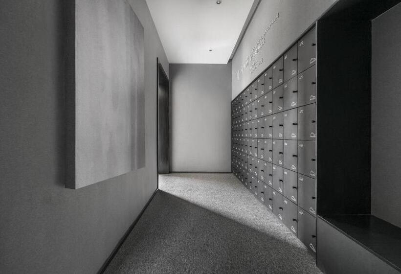 Kinmirai Gallery Hostel Chunxi Road&taikoo Li Store