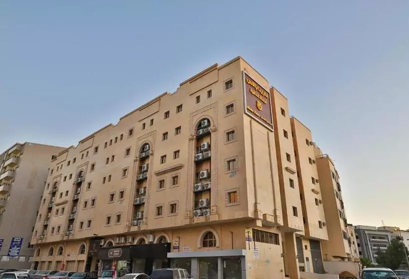 Marina Palace