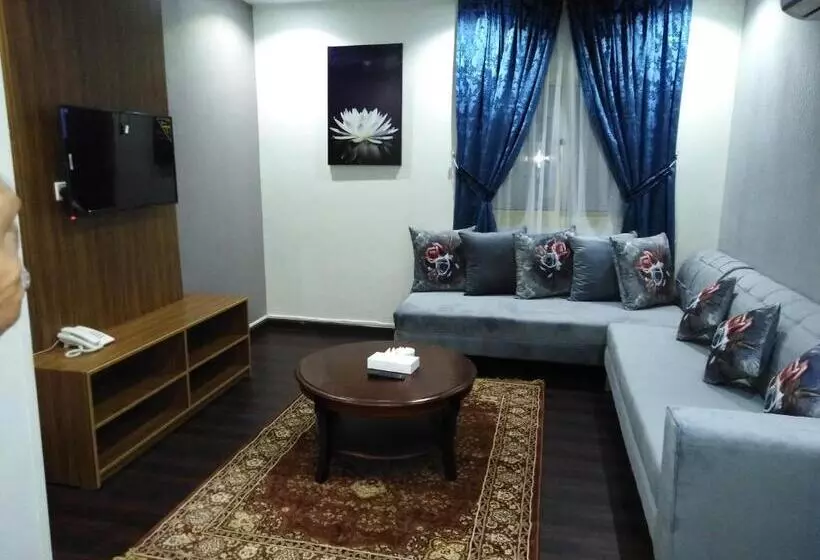 Marina Palace