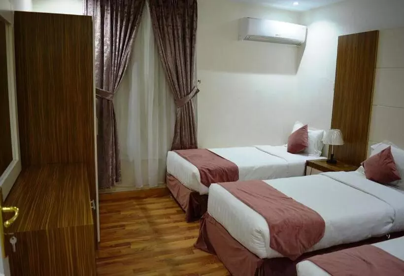 Marina Palace