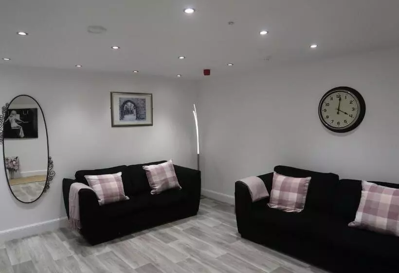 Majatalo 9 Sheraton Apartments