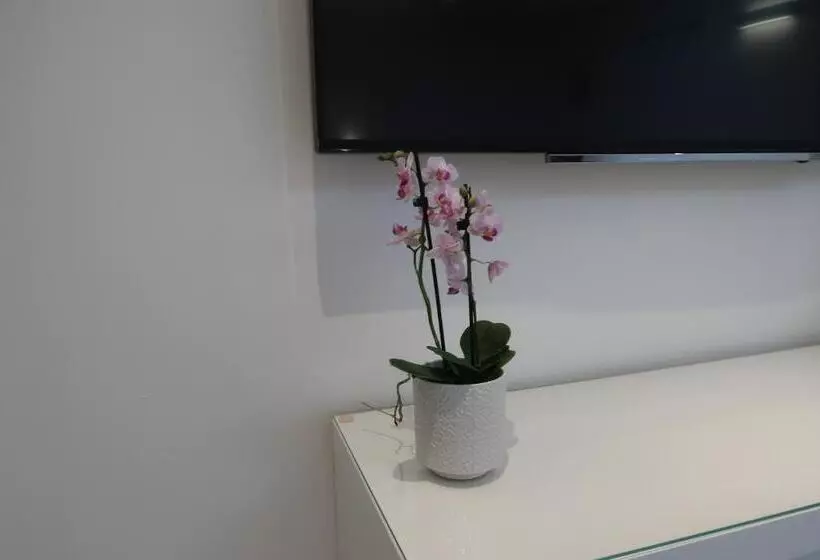 Majatalo 9 Sheraton Apartments