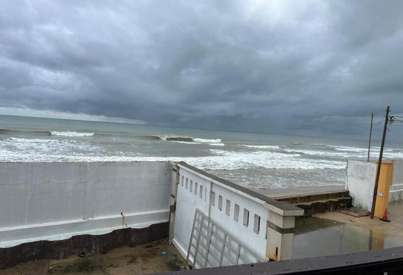 Пансион Ibai Beach Guesthouse