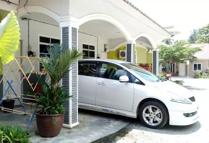 Majatalo Idul Sunrise View