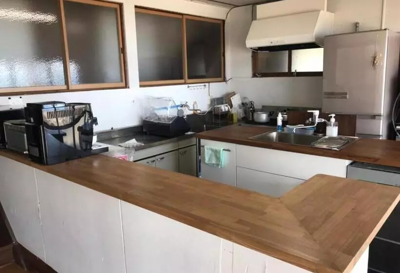 ペンション Megijima Island Guesthouse & Cafe Megino