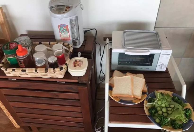 ペンション Megijima Island Guesthouse & Cafe Megino