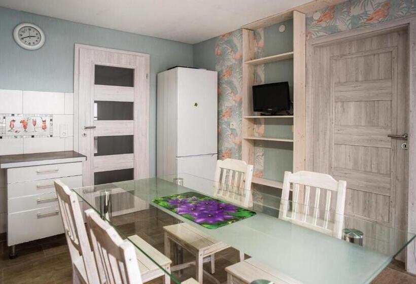 펜션 Monteurzimmer Rabe