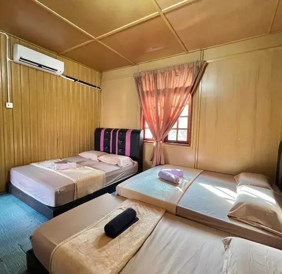 ペンション Perhentian Sri Tanjung , Kampung Nelayan Pulau Perhentian