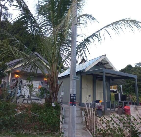 פנסיון Sya Cottage