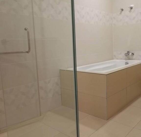 פנסיון The Amaze Guesthouse