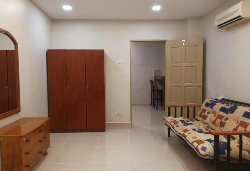 פנסיון The Amaze Guesthouse