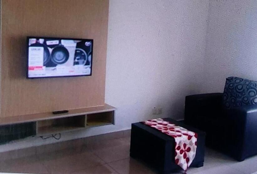 The Viana Apartment 1