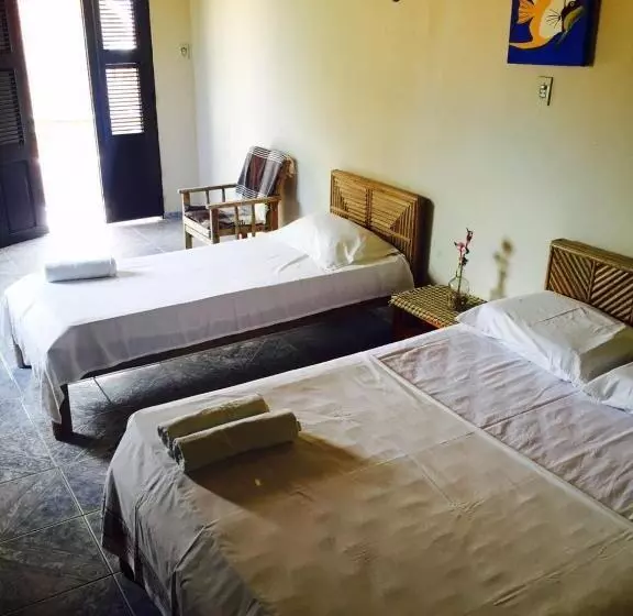 Retkeilymaja Pousada Sol E Mar