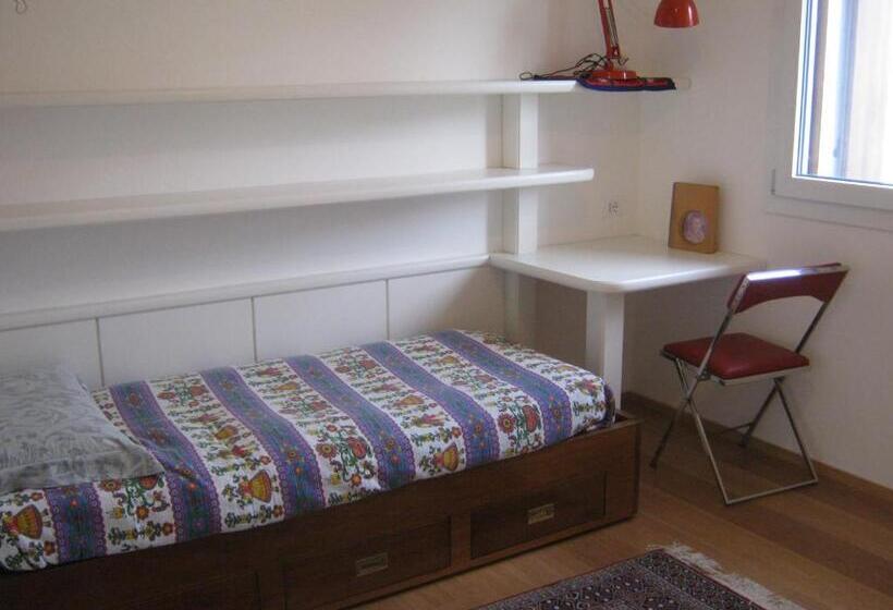 B&b Villa Kk Rooms Padova