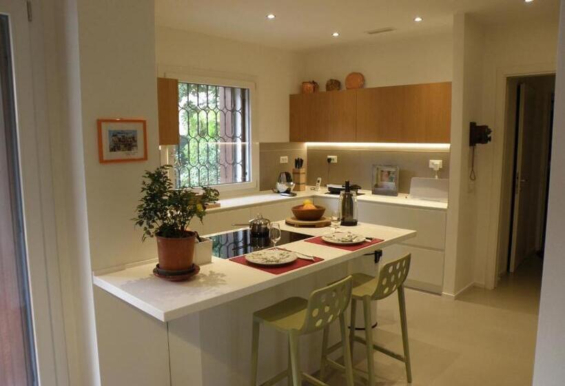 B&b Villa Kk Rooms Padova