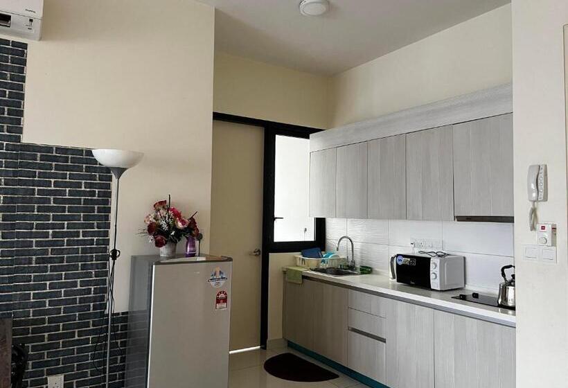 مبيت وإفطار Casa Rv Homestay Mkh Boulevard Kajang