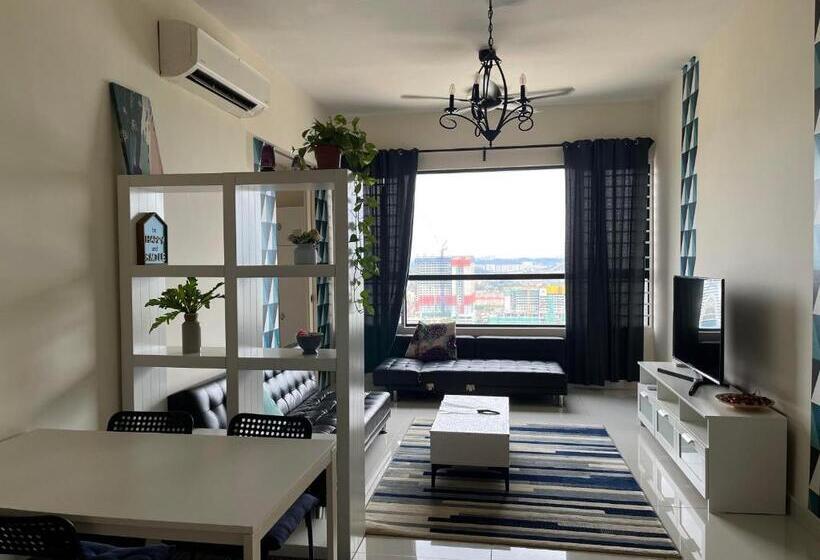 مبيت وإفطار Casa Rv Homestay Mkh Boulevard Kajang