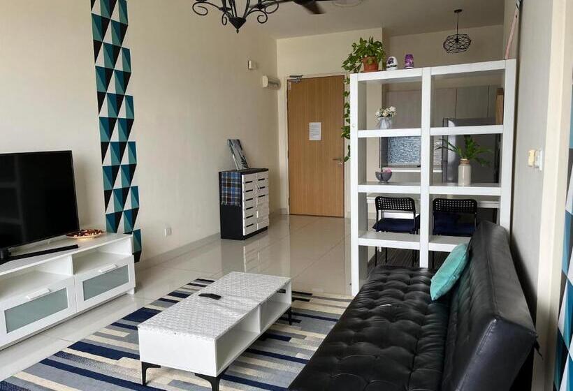 مبيت وإفطار Casa Rv Homestay Mkh Boulevard Kajang