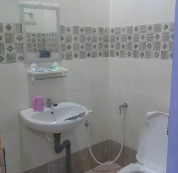 Aamiaismajoitus (B&B) Tok Ayah Homestay Transit Room