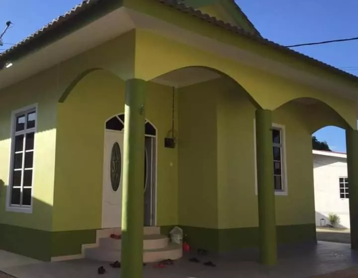 Aamiaismajoitus (B&B) Tok Ayah Homestay Transit Room