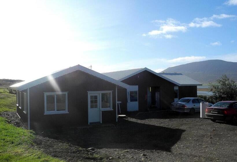 Szálloda Icelandhorsetours   Helluland