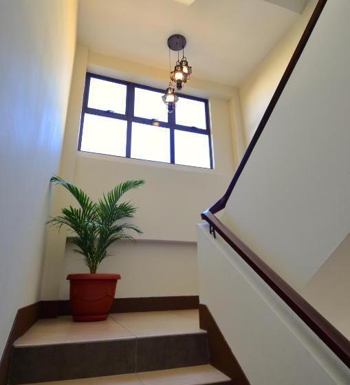 בית מלון כפרי Kooler Inn