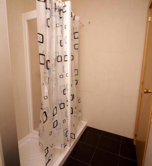 펜션 Albergue Lalin Centro