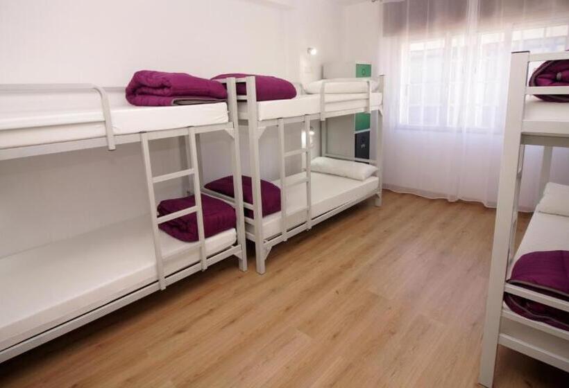 펜션 Albergue Lalin Centro