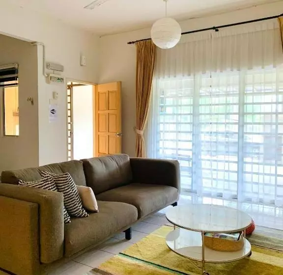 ペンション D Houzz