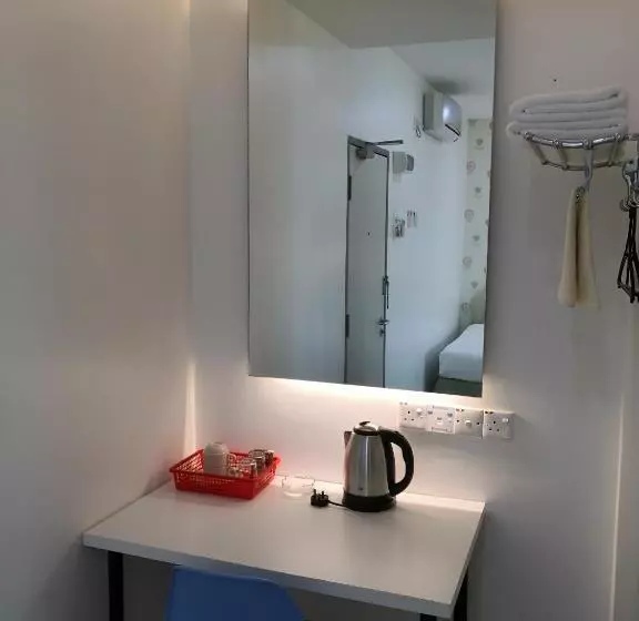 پانسیون Summer Green Lodge