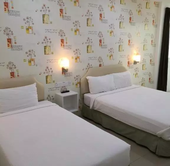 پانسیون Summer Green Lodge