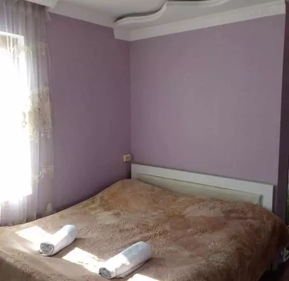 پانسیون Sunny