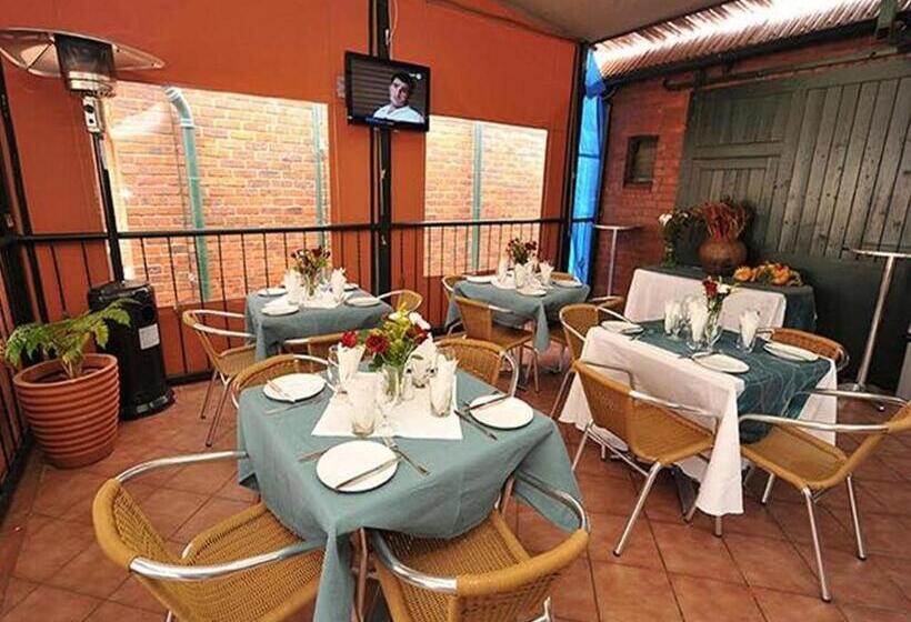 Pension Tshinakie Guesthouse Pretoria