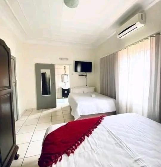 Pension Tshinakie Guesthouse Pretoria