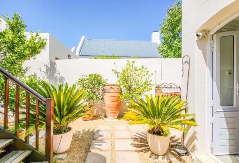 بنسيون 13 Vergezicht House In Wellington Sa